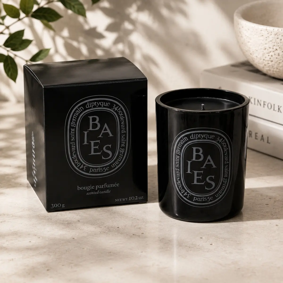Diptyque Baies Scented Candle 190g - Iconic Rose & Blackcurrant Berry Luxury Home Fragrance