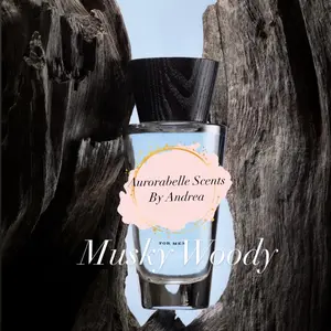 Musky Woody: 5ml traveling fragrance for Men