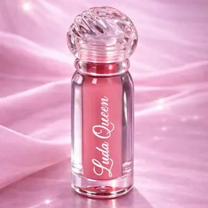 Lip gloss color (blush veil)