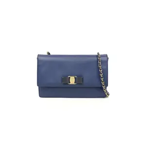 Pre-owned SALVATORE FERRAGAMO Leather Shoulder Bags 9.65'' R939 Shoulder Bag C1361633373 0507 T1 Qiqi