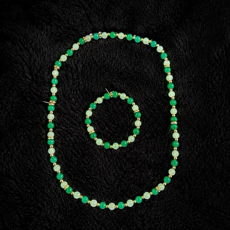 Necklace and bracelet set