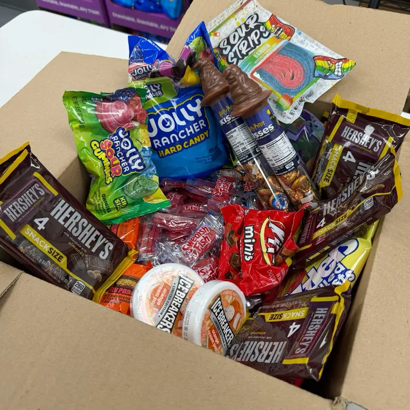 CANDY BUNDLE BOX SHOWN ON SCREEN!