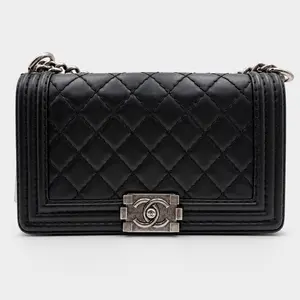 Pre-owned CHANEL FRANCE Crossbody Bags H1 Le Boy Medium Black Silver Cowhide Caviare Bag H41546