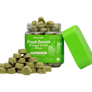Pets Breath Freshener, Freeze-Dried Bites for Dogs & Cats, Dental Treats, Digestive & lmmune Support, Oral Care, Daily Multivitamin, Skin &Coat Health-200 Pieces, 1.4 oz(40g)