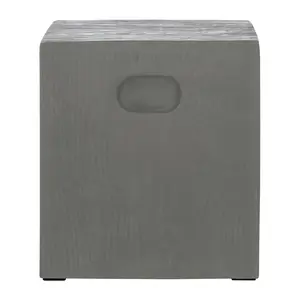 Safavieh Cube Indoor/Outdoor Modern Concrete Ac cent Table