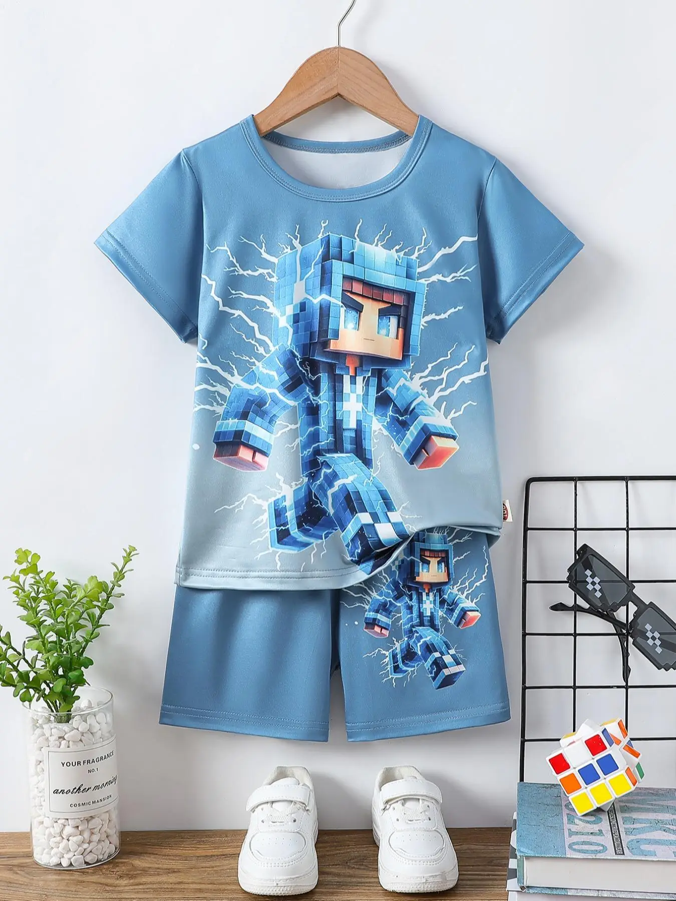 Two-Piece Set Boy's Short Sleeve Tee & Elastic Waist Shorts, Children Casual Round Neck T-shirt & Shorts, Kids Summer Clothes for Daily Wear