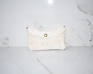Winnie White/Snake Wallet