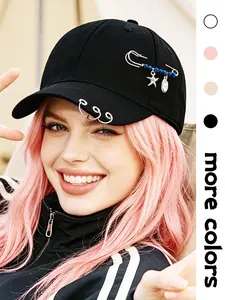 1. A men's and women's universal star-shaped baseball cap. A trendy and fashionable multi-purpose outdoor hat suitable for daily commuting, outdoor outings, street fashion combinations, etc. in spring and summer seasons.