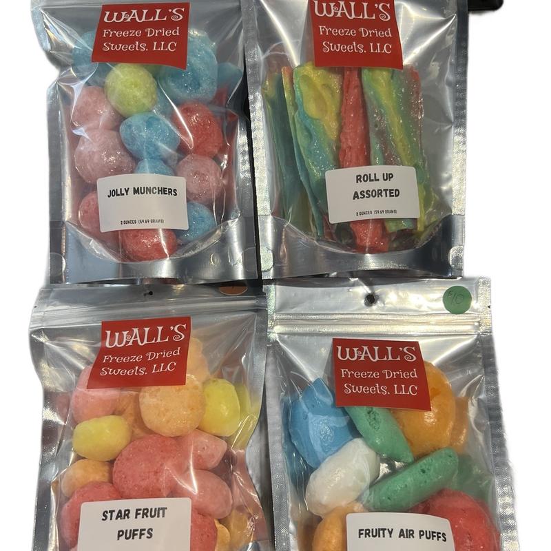 Freeze Dried Candy Bundle! Jollies, Star Fruity Puffs, Roll Ups and Air Puffs all together in a nice bundle! Free Shipping! Fast Delivery!