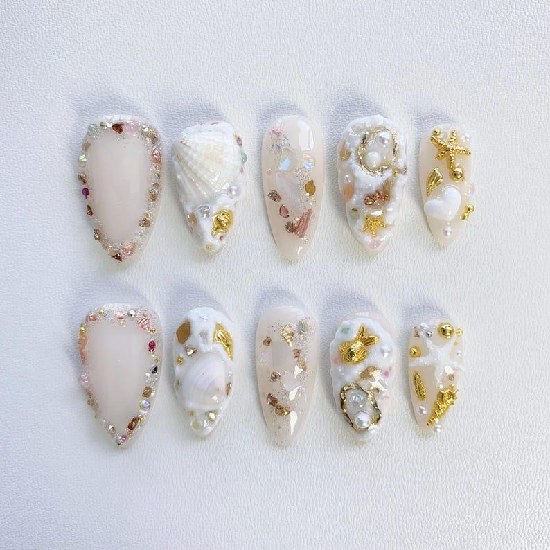 Aura Nails - White & Gold press on nails long almond nails - shell nails - Princess nails - Elegant nails - birthday nails - white nails - gold nails - winter nails