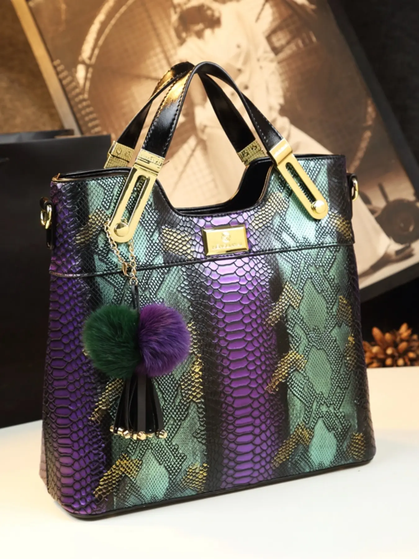 Elegant Snake Skin Handbag for Women, New Fashion Gradient Color Shoulder Bag, Large Capacity Commuter Tote, 2026 Trendy Design, Elegant Bags, Fashion Patterned Bag
