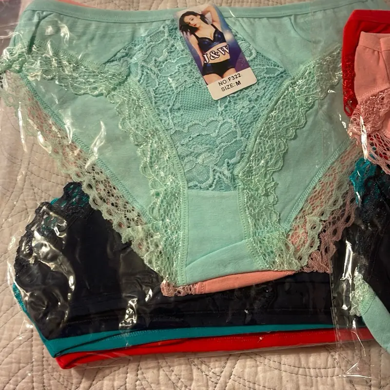 J&M Women's Underwear - Mint Green Lace Design, Size M, Pack of Various Colors Including Black and Red