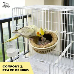 Bird Cage Hanging Jade Bird Nest with Nest Pad, Baby Bird Nest, Breeding Incubator Two-In-One, Coconut Fiber Material, Parrot Cage, Parakeet Cages