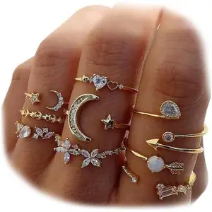 Gold Stackable Moon Star Knuckle Rings Set for Women, Boho Dainty Lightweight Stacking Rings, Vintage Midi Rings Pack, Trendy Jewelry