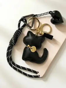 1 Handmade Cute, Cartoon Cat With Tassel Design, 3D Love Charm PU Leather Key Chain, Trendy Cute Keychain - Cartoon Theme Rectangular Bag Decoration Fun Design, Suitable For Decorating Backpacks, Crossbody Bags, Shoulder Bags