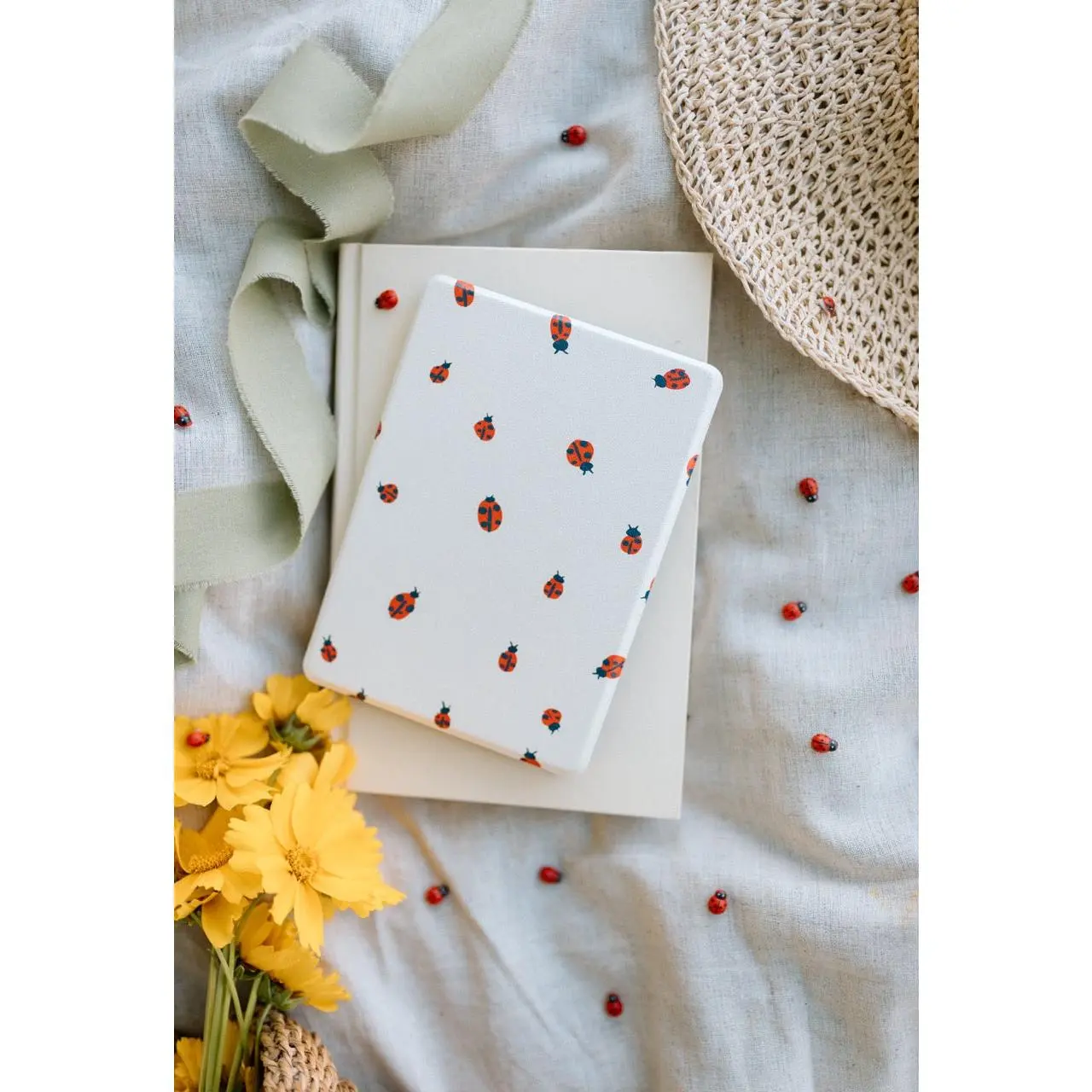 Little Ladies - Kindle Case