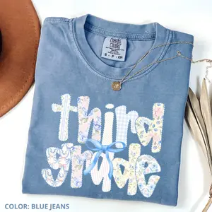 Comfort Colors Third Grade Teacher Shirt Cute 3rd Grade Tee Back to School Outfit Teacher Life Graphic Top Appreciation Gift for Women Educator Style