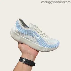 White and blue color. Comfortable for exercise, durable and breathable. Low-top running shoes. Available for both men and women