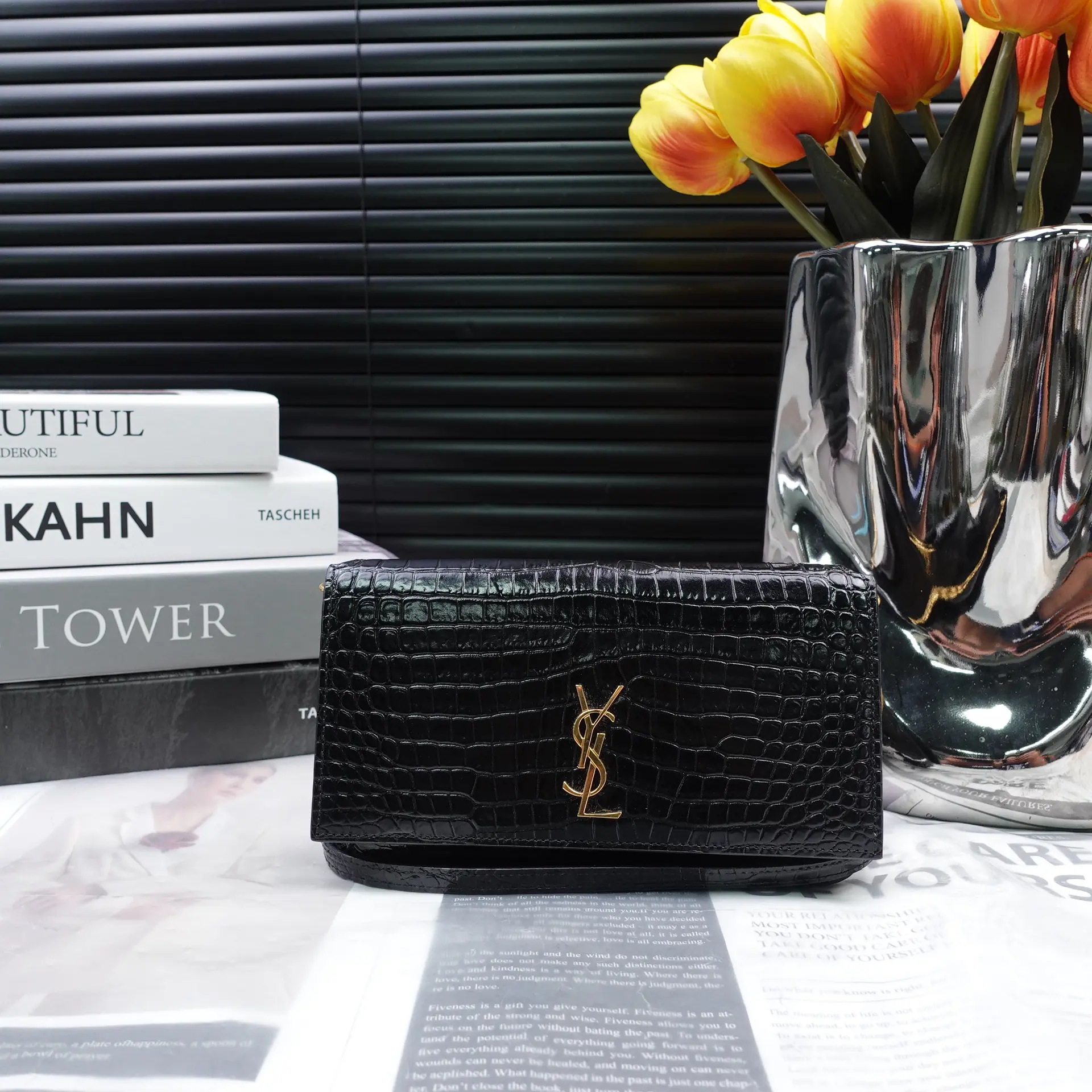 Pre-owned Yves Saint Laurent Leather Shoulder Bags Saint Laurent Black Shoulder Bag T10283510