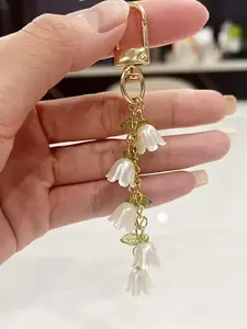 1pc Cute Orchid Keychain with Tassel Beads, Key Ring Bag Charm Car Key Pendant Earphone Case Accessory Orchid Keychain Decorative Buckle Creative Style Keychain, Backpack Pendant, Bag Ornament, Birthday Gift Party Favor
