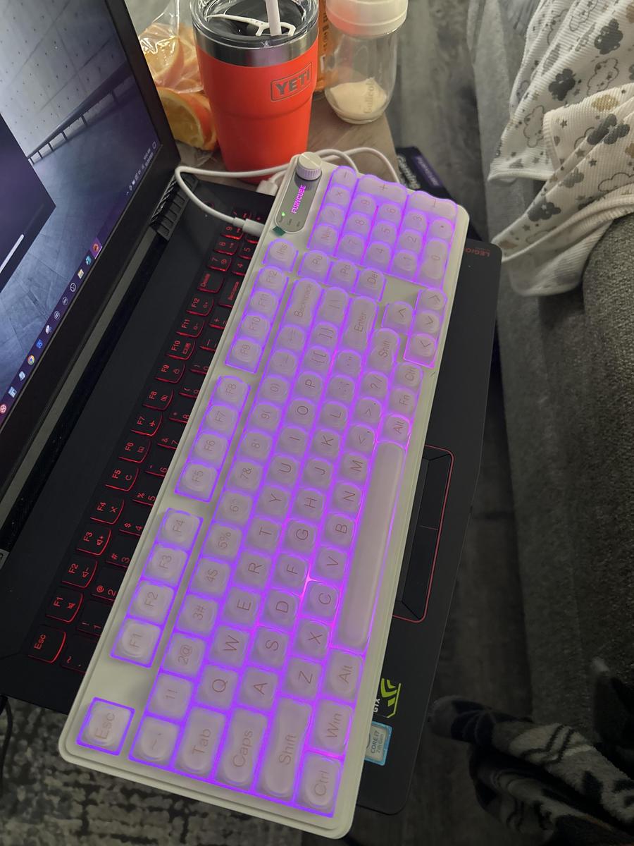 Item: IP98-Foundation White