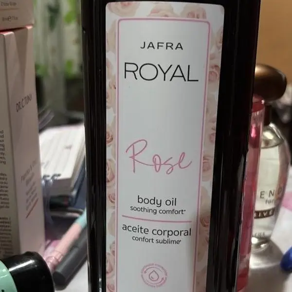 Jafra Royal Ross Aceite de Rosas - 16.9 FL OZ Luxurious Rose Extract Body Oil for Dry Skin Hydration & Softness