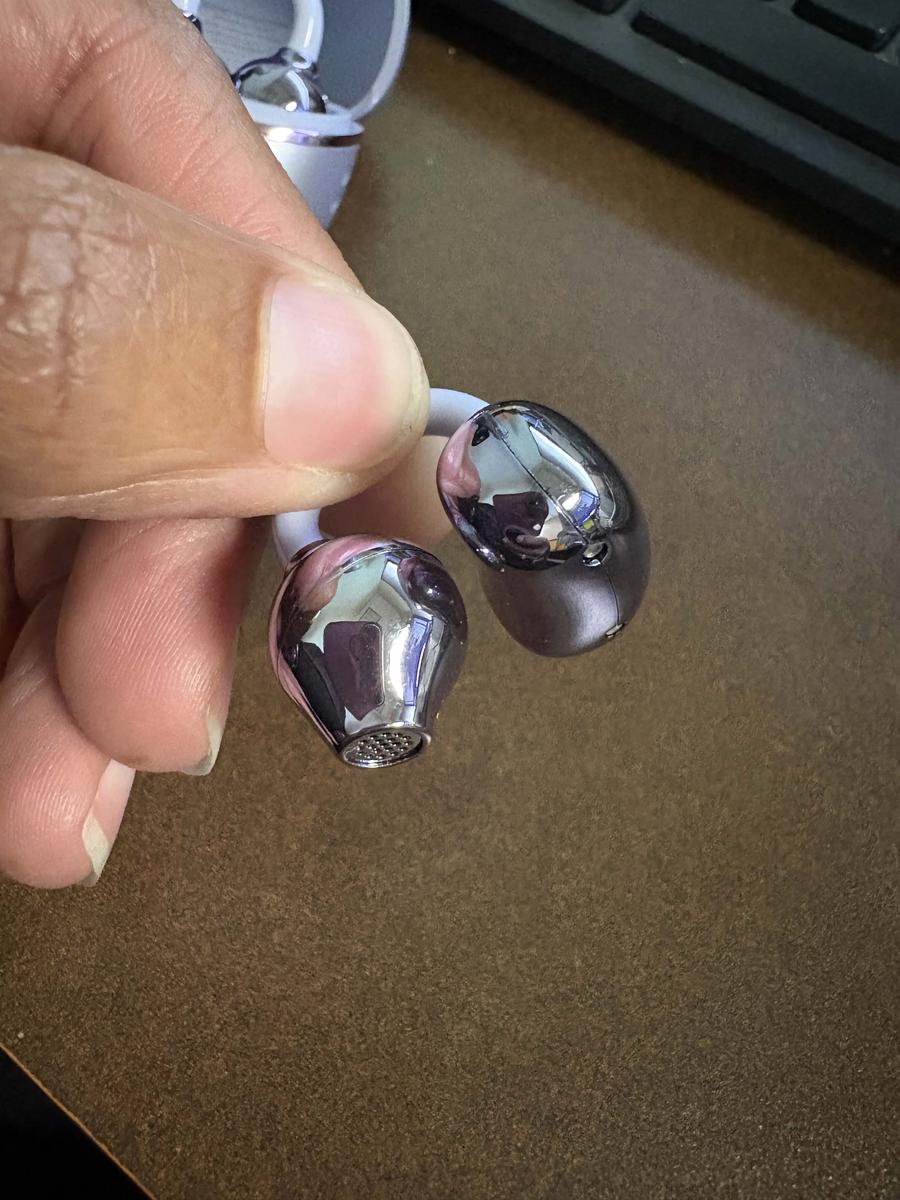 Item: purple(Earphone only)