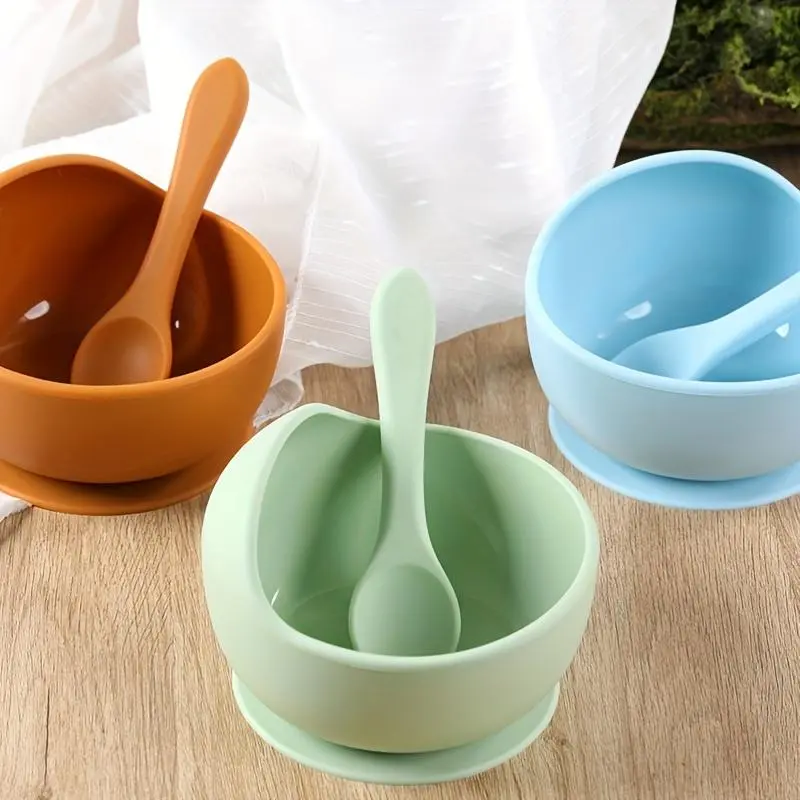 1 set of 2 silicone bowls, children's bowl, silicone suction cup, bowl and spoon set, tableware, Drinking feeding supplies, anti-drop complementary food training bowl, silicone straw, integrated portable and non-slip, Toddler Utensils