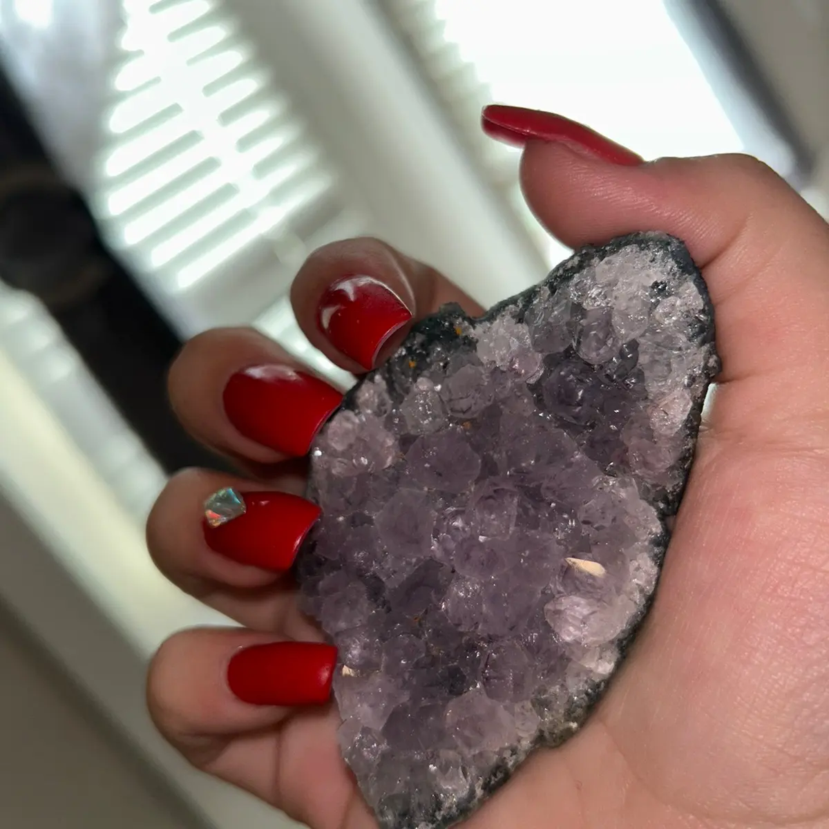 Raw amethyst