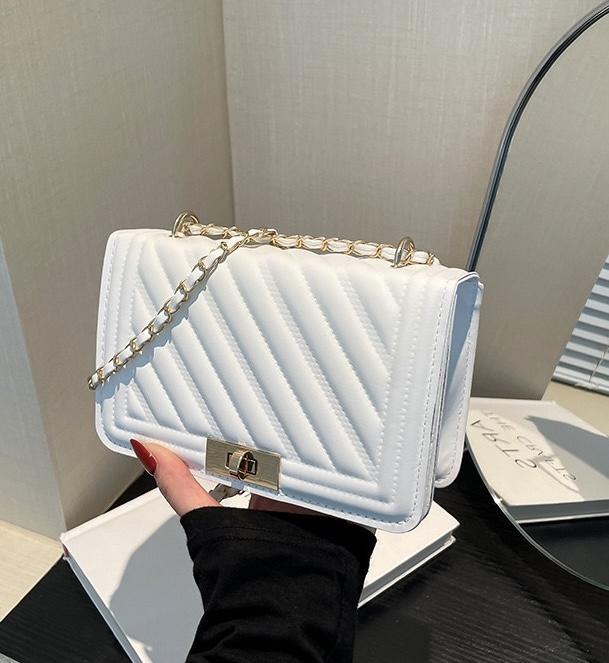 Fashionable New Solid Color PU Embossed Shoulder Bag, Street Commuting Crossbody Bag, Minimalist Women's Chain Small Square Handbag