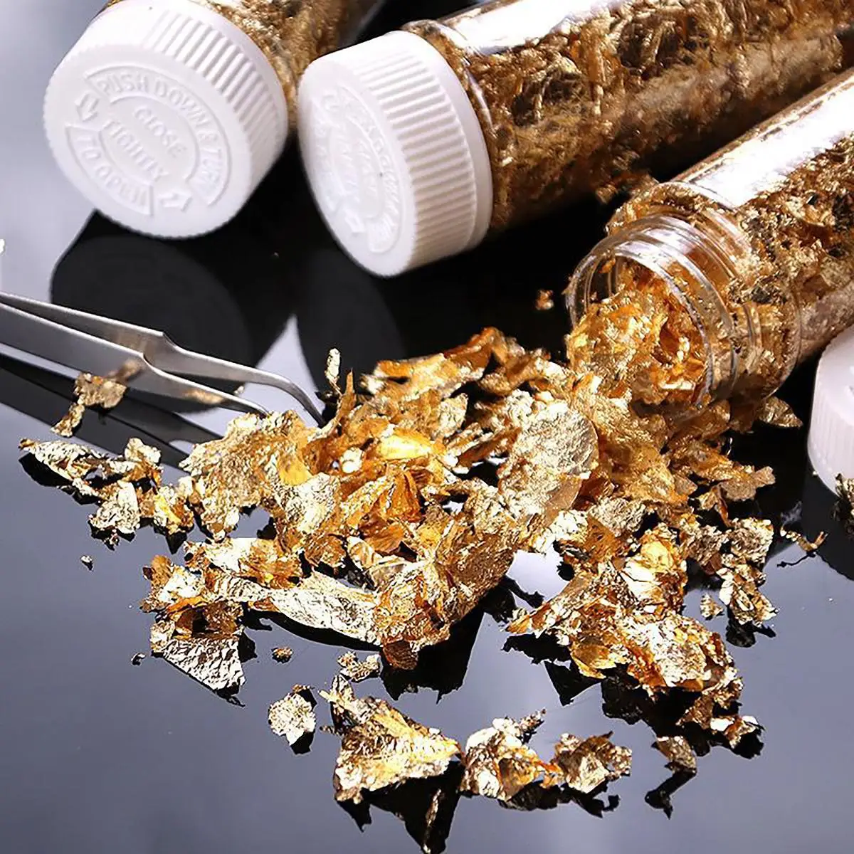 Gold Foil Paper, Non-edible Gold Foil Shreds, DIY Cake Decorating Material for Cake, Dessert, Candy, Chocolate