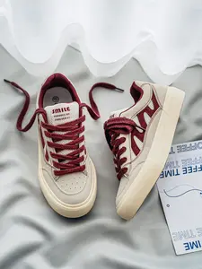 1 Pair of Trendy Men's Retro Skateboard Shoes| Skateboarding Shoes | Casual Vintage Style | Color-Block Stripes + Suede Patchwork + Chunky Rope Laces | Daily Streetwear & Campus Looks, Viral Blogger-Approved Versatile Retro Sneakers