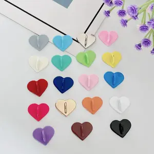 5pcs Love clasp Candy color diy accessories bags water cup hand-tassel color baking paint spray paint metal glossy love clasp