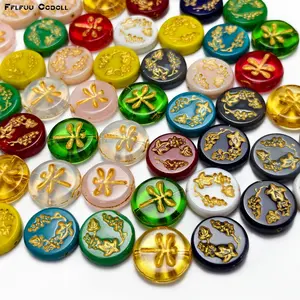 12 exquisite glass beads featuring floral and dragonfly patterns, with an oval-flat shape. Made of vibrant or translucent material for jewelry making, they are ideal for DIY bracelets, necklaces and beaded crafts.
