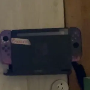 review image 0