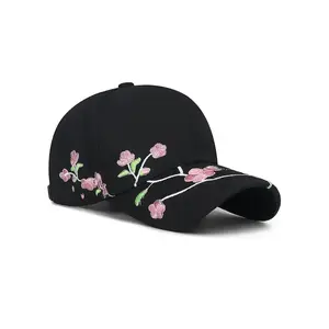 Unisex Fashion Floral Embroidered Baseball Cap, Casual Sportive All-match Baseball Cap, Street Style Outdoor Sun Protection Cap for Sumemr Daily Wear