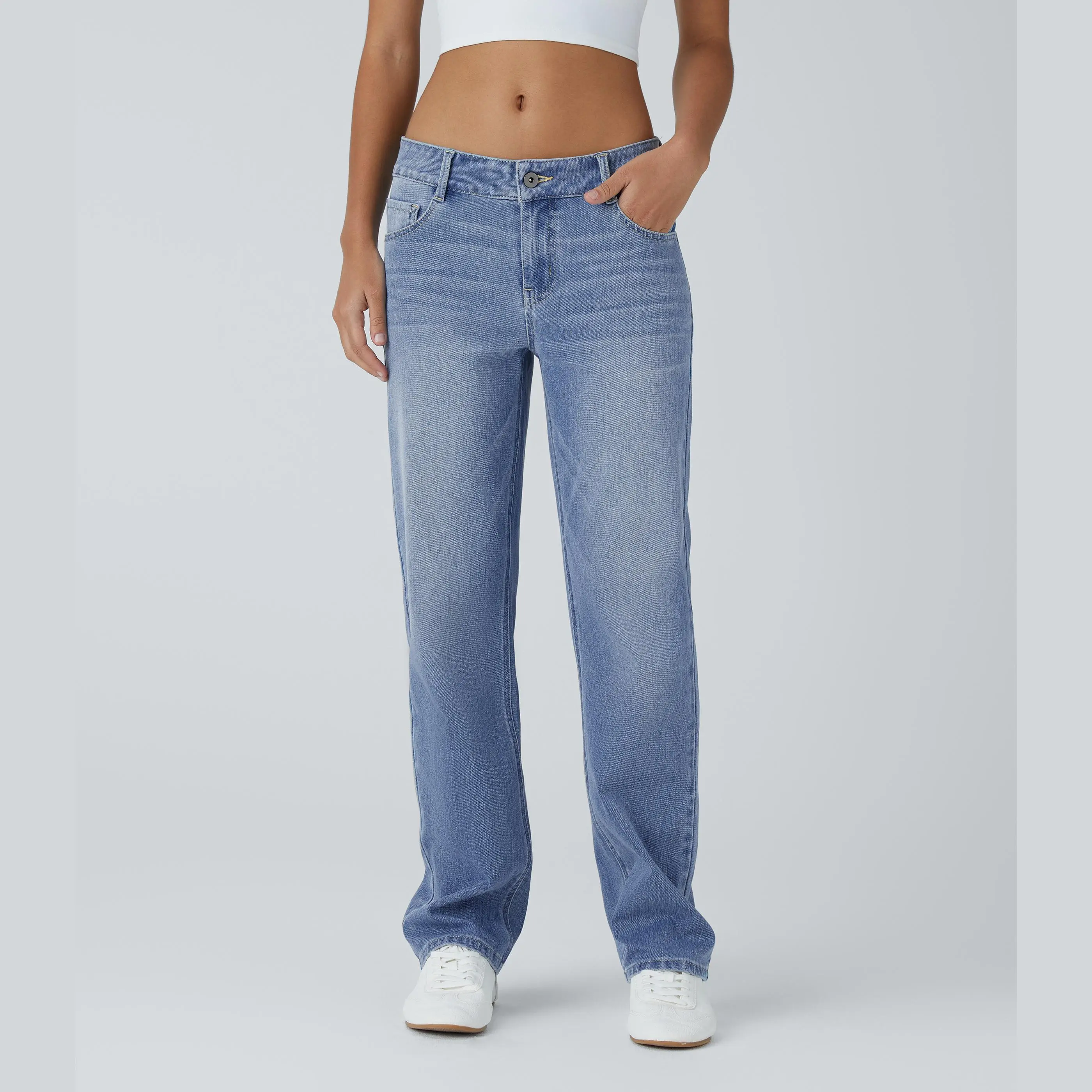 Halara Flex Low Rise Zipper Pockets Straight Leg Washed Casual Jeans