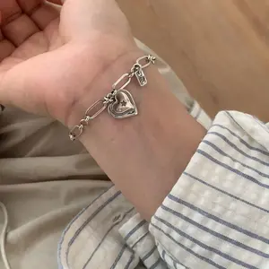 Retro Heart Bracelet for Women Men Vintage Handmade Heart Bracelet with Unique Gift Option & Vintage Design Perfect for Vintage Lovers