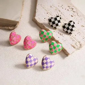 Women's Checkerboard Heart-Shaped Stud Earrings, Enamel Fashion Jewelry, All-Match Exquisite Birthday Gift Accessories, Heart-Shaped Earrings