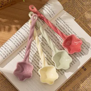 Girly Kitchenware, 4pcs Cute Ceramic Spoon, Aesthetic Star Spoon, Cute Dessert & Coffee Spoon Perfect for Girls, Gifts & Cozy Moments