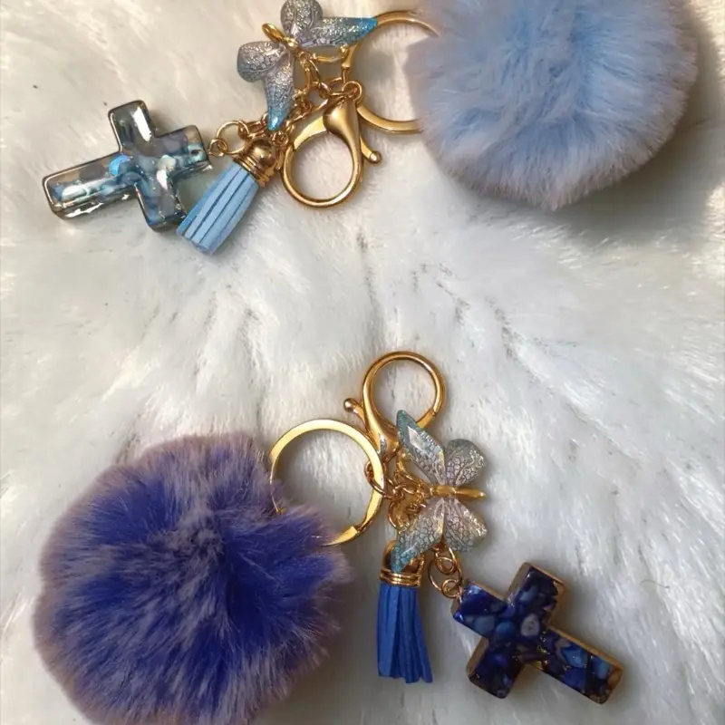 Keychains with two lip glosses