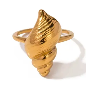 18K Chunky Snail Ring