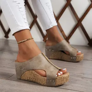 Thick Soled Sloping Heel Retro Platform, Comfortable And Elegant Slippers, One Foot Sandals, Women'S Shoes
