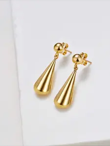 A Pair of Gorgeous and Atmospheric Stainless Steel Solid Water Droplet Earrings, Suitable for Ladies' Banquet Gift Decoration, Exquisite Jewelry Gift, Trendy Jewellery Accessories