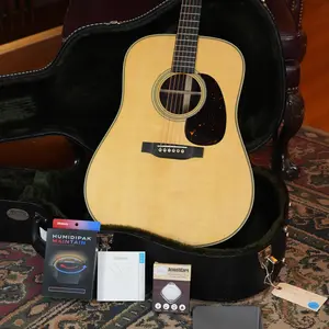 *New 2026 Model* Martin Super HD-28 Spruce/Indian Rosewood Dreadnought Acoustic Guitar #5773