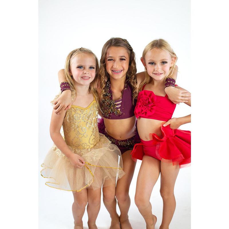 Little Glam Lashes Petite Performer Singles ages 3-12