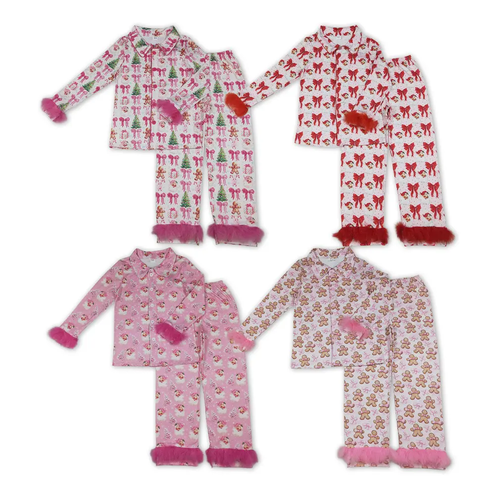 Women's Festive Christmas Pajama Set, Comfortable 2-Piece Loungewear with Long Sleeves and Faux Fur Trim, Nightwear, Cozy Look, Xmas Theme, Soft Fur, Longsleeves