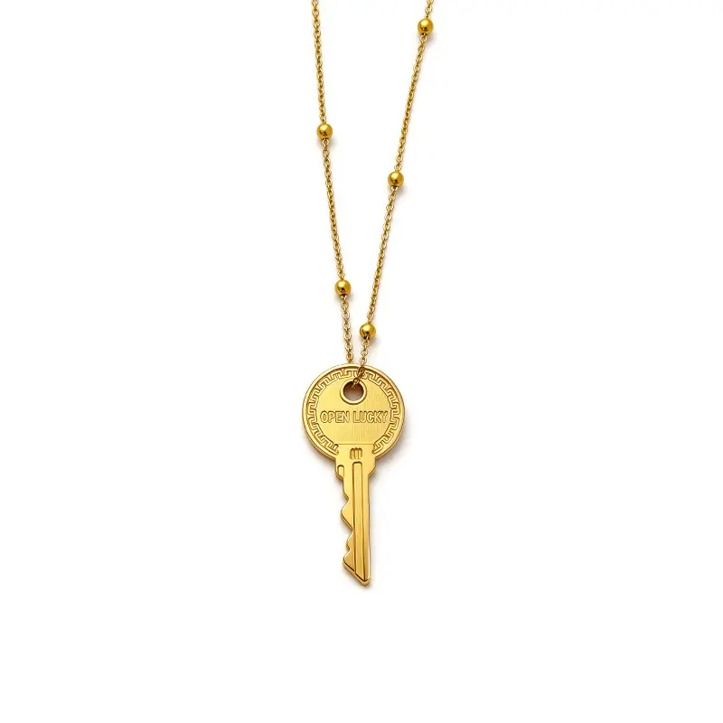 Gold-Laminated Lucky Key Emblem Pendant Collarbone Necklace - Unique Light Luxury Vintage Design, Chain Jewelry, Dangling Charm, Best Friend Gift, Chain Jewelry Necklaces, Dangling Charm Necklaces