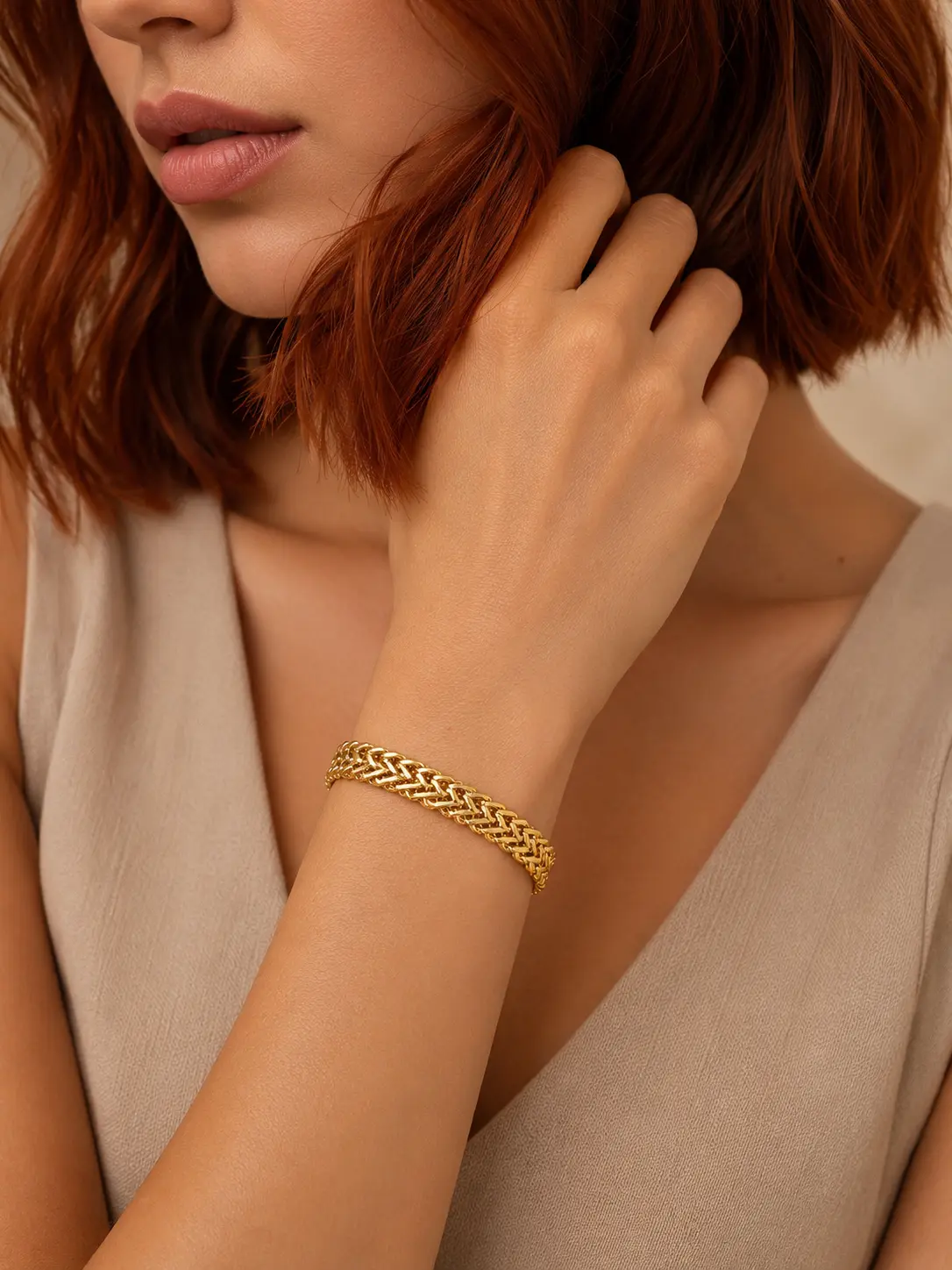 Gold Wide Chevron Link Bracelet for Women & Men – Luxury Statement Chain Bracelet