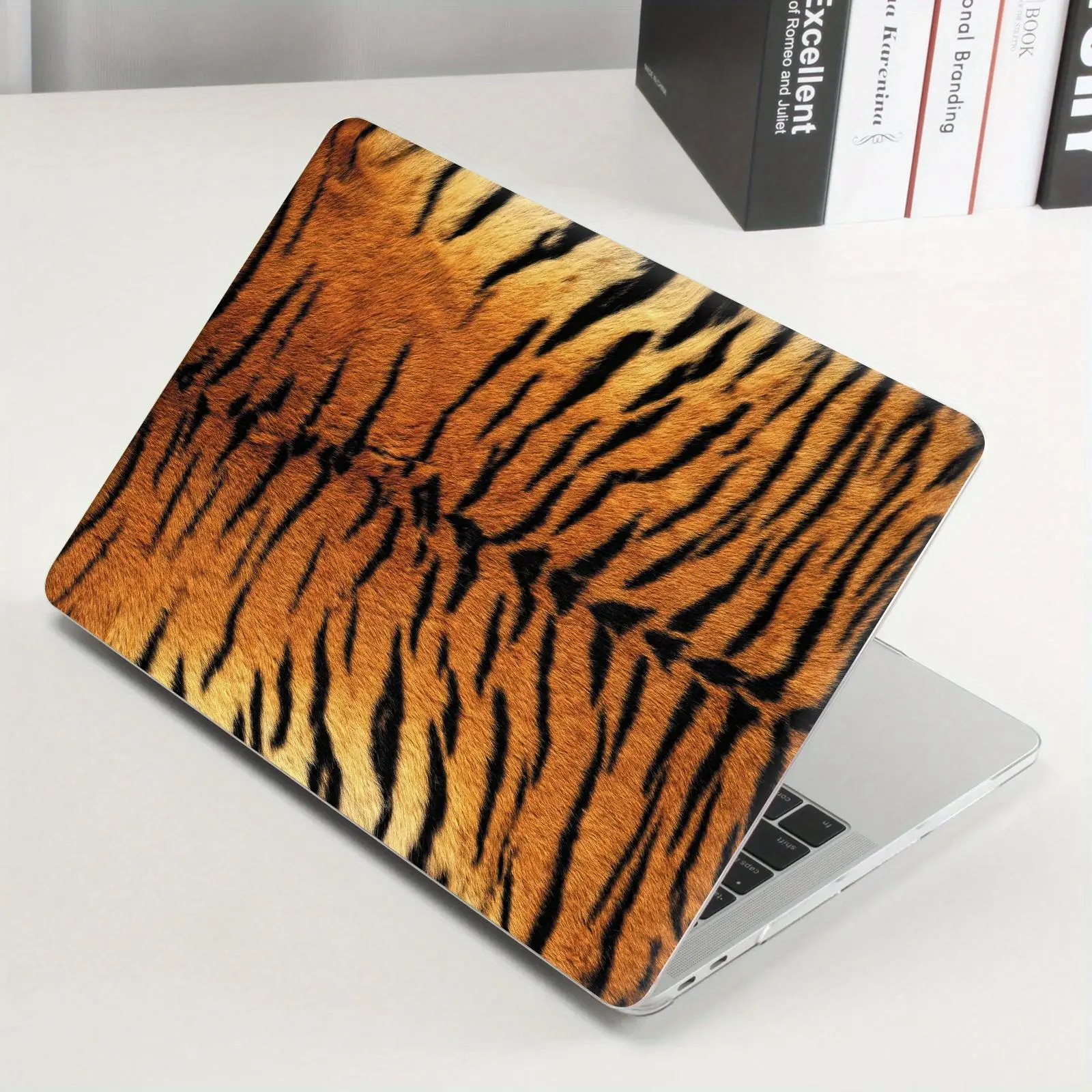 Tiger Stripe Pattern Laptop Side Sticker, Self Adhesive Laptop Decal, Laptop Decoration Sticker for Macbook, PC, Laptop, Notebook